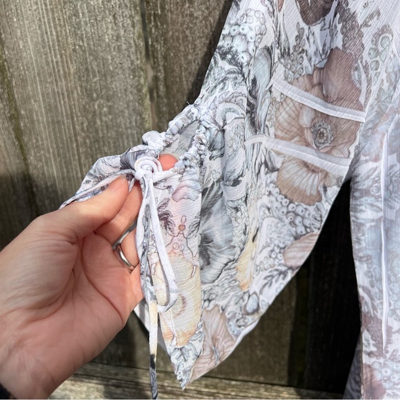 One World White and Grey Sheer Layered Top - Picture 3 of 7